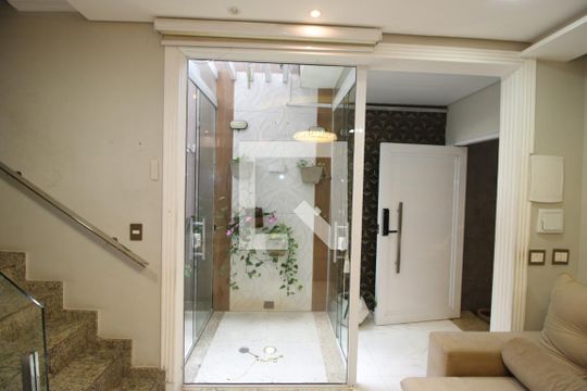 Sala de casa à venda com 3 quartos, 400m² em Jardim Nossa Senhora do Carmo, São Paulo