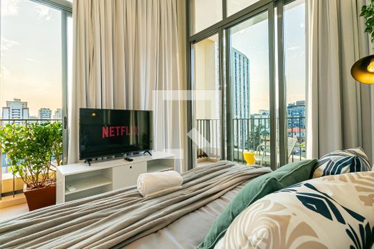 Sala/Quarto de kitnet/studio à venda com 1 quarto, 34m² em Vila Mariana, São Paulo