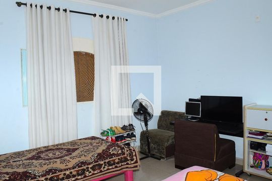 Quarto 1 de casa para alugar com 4 quartos, 350m² em Jardim Vitoria, Belo Horizonte