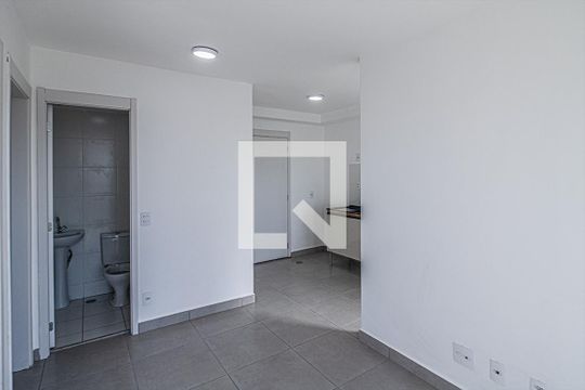 sala_4 de apartamento para alugar com 2 quartos, 36m² em Parque Bristol, São Paulo