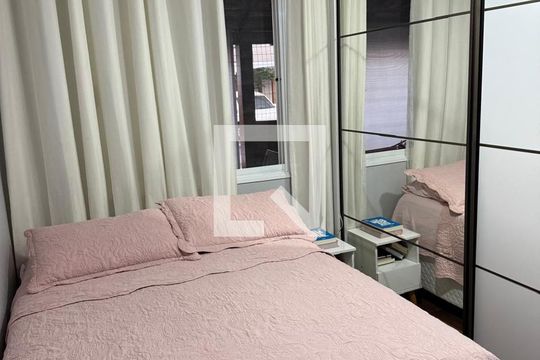 Quarto de apartamento à venda com 2 quartos, 45m² em bloco 14 apto 01 , Sumaré