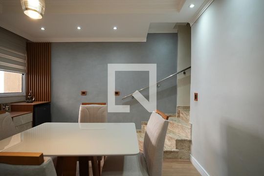 Sala de apartamento à venda com 2 quartos, 106m² em Santa Terezinha, Santo André
