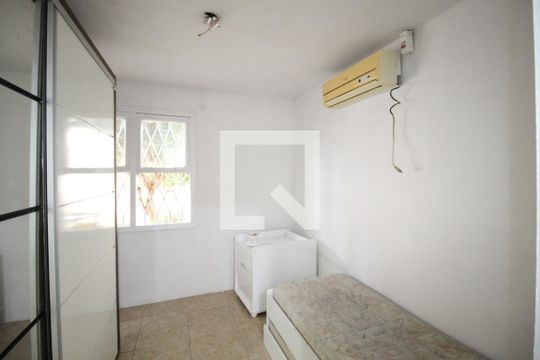 Quarto 1 de casa para alugar com 2 quartos, 130m² em Jardim do Salso, Porto Alegre
