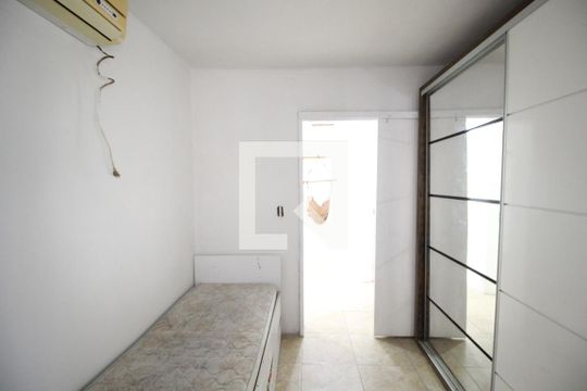 Quarto 1 de casa para alugar com 2 quartos, 130m² em Jardim do Salso, Porto Alegre