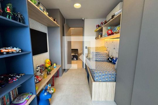 Apartamento à venda com 3 quartos, 221m² em Santa Teresinha, São Paulo