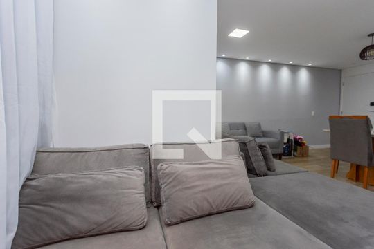 Sala de apartamento à venda com 2 quartos, 58m² em Usina Piratininga, São Paulo