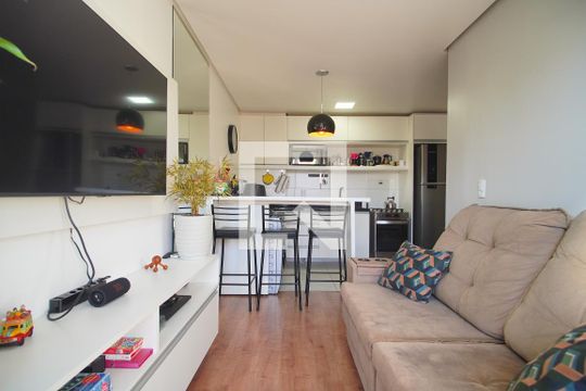 Sala de apartamento à venda com 2 quartos, 48m² em Primavera, Novo Hamburgo