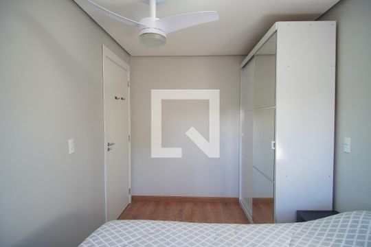 Quarto 1 de apartamento à venda com 2 quartos, 48m² em Primavera, Novo Hamburgo