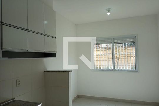 Cozinha de apartamento à venda com 2 quartos, 43m² em Parque Munhoz, São Paulo