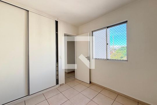 Quarto 1 de apartamento à venda com 2 quartos, 57m² em Cinquentenario, Belo Horizonte