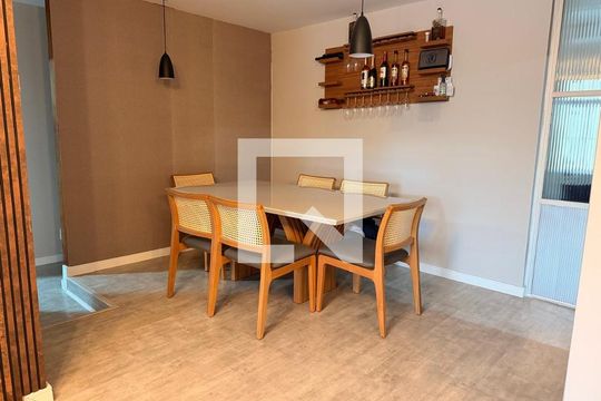 Sala de apartamento à venda com 3 quartos, 112m² em Jardim Bela Vista, Santo André