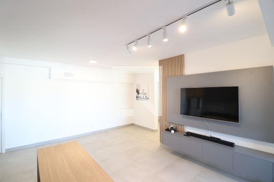Sala de apartamento para alugar com 3 quartos, 115m² em Gávea, Uberlândia