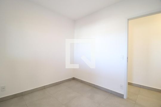 Quarto 1 - Suíte de apartamento para alugar com 3 quartos, 115m² em Gávea, Uberlândia