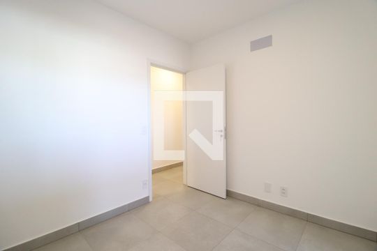 Quarto 1 - Suíte de apartamento para alugar com 3 quartos, 115m² em Gávea, Uberlândia