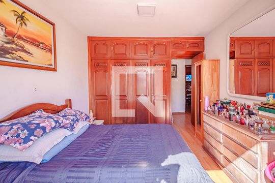 Quarto 1 de casa à venda com 3 quartos, 109m² em Jardim Santos Dumont, São Paulo