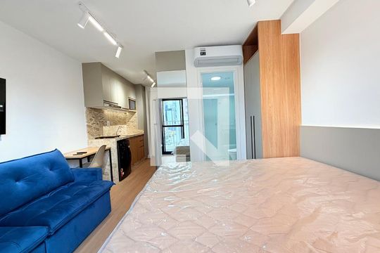 Studio de kitnet/studio para alugar com 1 quarto, 26m² em Santo Amaro, São Paulo