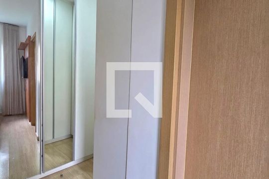 Suíte 1 - Closet  de apartamento à venda com 2 quartos, 159m² em Buritis, Belo Horizonte