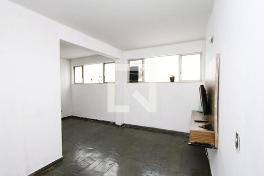 Sala de apartamento para alugar com 3 quartos, 110m² em São Lucas, Belo Horizonte