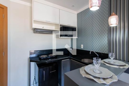 Studio de kitnet/studio para alugar com 0 quarto, 30m² em Centro, Guarulhos