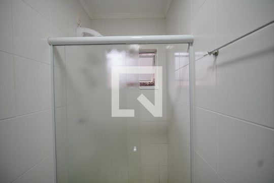 Banheiro da Suíte de apartamento para alugar com 2 quartos, 77m² em Areias, São José