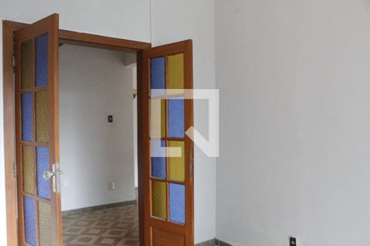 Sala de casa para alugar com 7 quartos, 560m² em Pechincha, Rio de Janeiro
