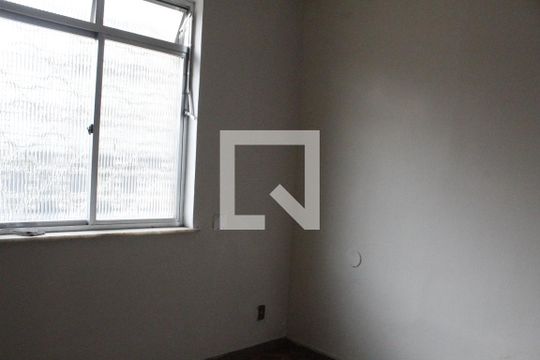Sala de casa para alugar com 7 quartos, 560m² em Pechincha, Rio de Janeiro