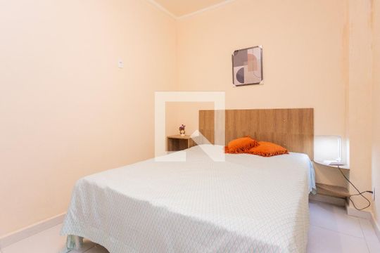 Quarto de kitnet/studio para alugar com 1 quarto, 38m² em Conjunto Residencial Salvador Tolezani, São Paulo