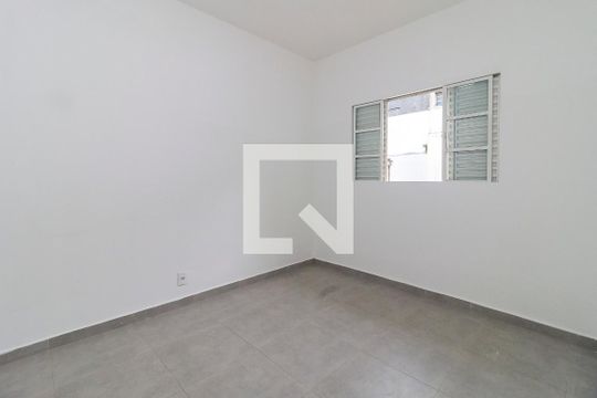 Quarto 1 de casa para alugar com 2 quartos, 250m² em Jardim Sao Luiz, São Paulo