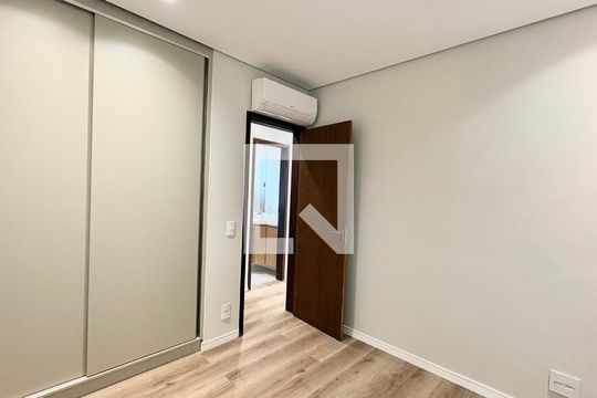 Quarto 2 de apartamento à venda com 3 quartos, 74m² em Lourdes, Belo Horizonte