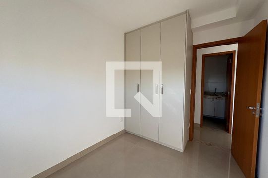 Quarto 1 - Armários de apartamento à venda com 2 quartos, 66m² em Setor Pedro Ludovico, Goiânia