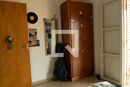 Casa para alugar com 3 quartos, 290m² em Parque Bom Retiro, Paulínia