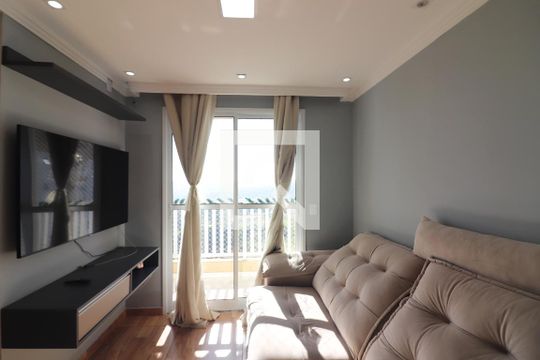 Sala  de apartamento à venda com 2 quartos, 48m² em Santa Terezinha, São Bernardo do Campo