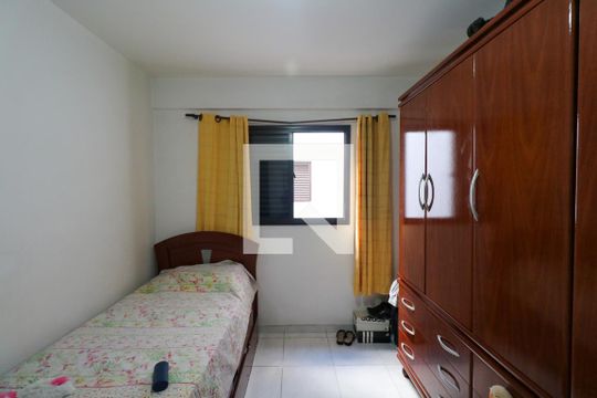 Quarto de apartamento à venda com 2 quartos, 75m² em Santa Paula, São Caetano do Sul