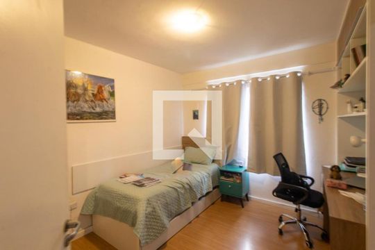 Quarto 2 de casa à venda com 3 quartos, 300m² em Cidade Industrial de Curitiba, Curitiba
