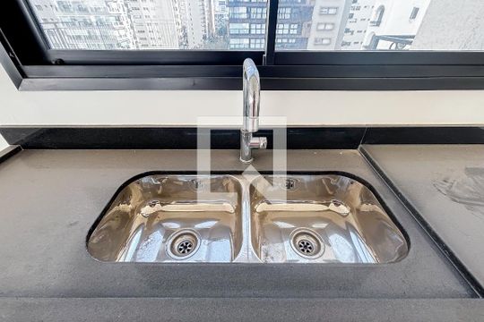 Sala/Cozinha de apartamento à venda com 3 quartos, 201m² em Jardim Paulista, São Paulo