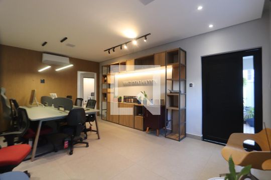 Casa à venda com 2 quartos, 140m² em Vila Prudente, São Paulo