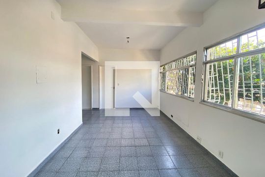 Casa à venda com 4 quartos, 217m² em Encantado, Rio de Janeiro