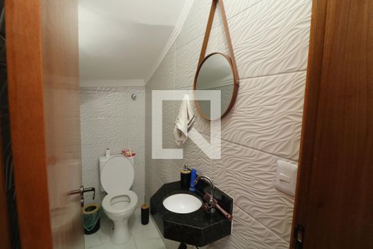 Lavabo de casa à venda com 2 quartos, 75m² em Vila Antonieta, São Paulo