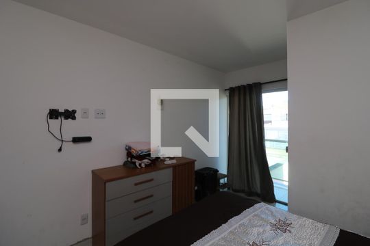 Suíte  de casa à venda com 2 quartos, 75m² em Vila Antonieta, São Paulo
