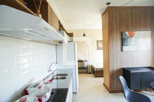 Apto 02 de kitnet/studio à venda com 6 quartos, 180m² em Nossa Senhora do O, São Paulo