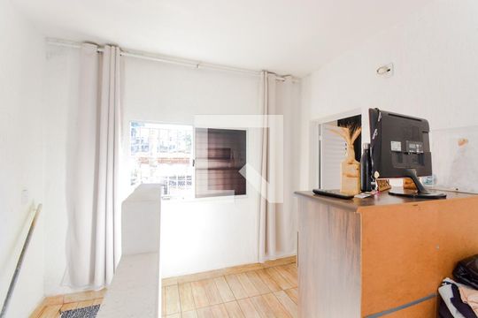 Quarto 2 de casa à venda com 2 quartos, 136m² em Vila Sao Joao, Guarulhos