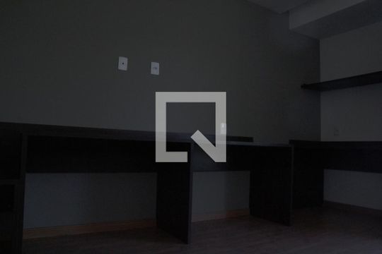 Quarto de kitnet/studio para alugar com 1 quarto, 24m² em Dom Bosco, Juiz de Fora