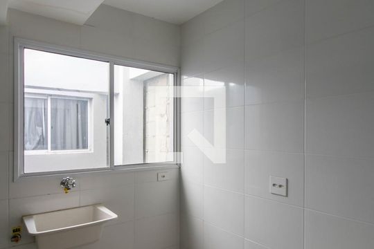 Studio de kitnet/studio para alugar com 0 quarto, 31m² em Jardim Bom Clima, Guarulhos