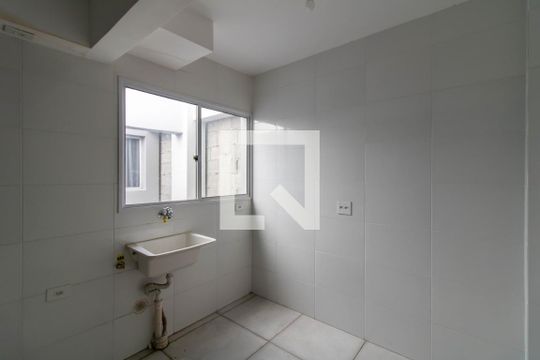 Studio de kitnet/studio para alugar com 0 quarto, 31m² em Jardim Bom Clima, Guarulhos