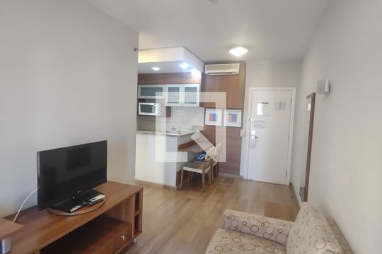 Sala de apartamento à venda com 1 quarto, 37m² em Santa Paula, São Caetano do Sul