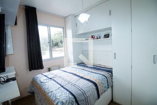 Quarto 1 de apartamento à venda com 2 quartos, 47m² em Irajá, Rio de Janeiro