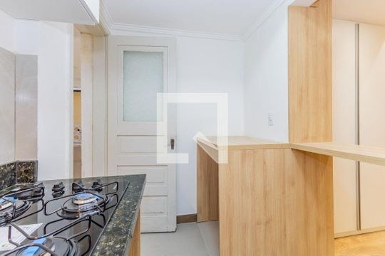 Cozinha de apartamento para alugar com 1 quarto, 35m² em Centro Histórico, Porto Alegre