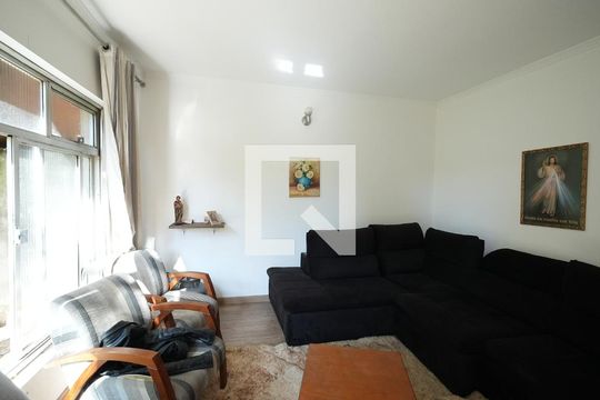 Casa para alugar com 3 quartos, 163m² em Vila Alice, Santo André