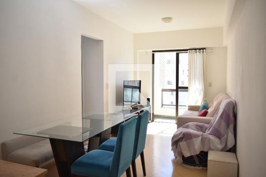 Apartamento à venda com 2 quartos, 60m² em Parque Imperial, São Paulo
