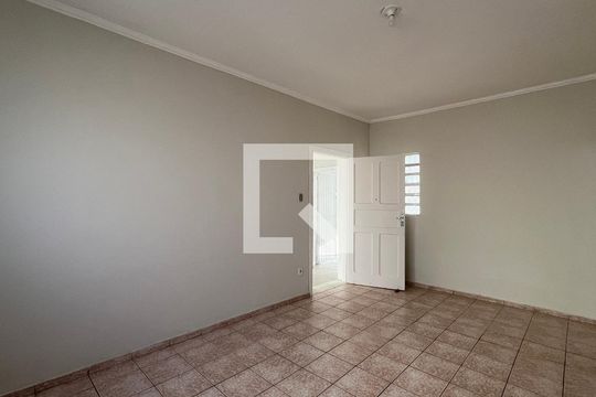 Casa para alugar com 4 quartos, 175m² em Jardim Proença, Campinas